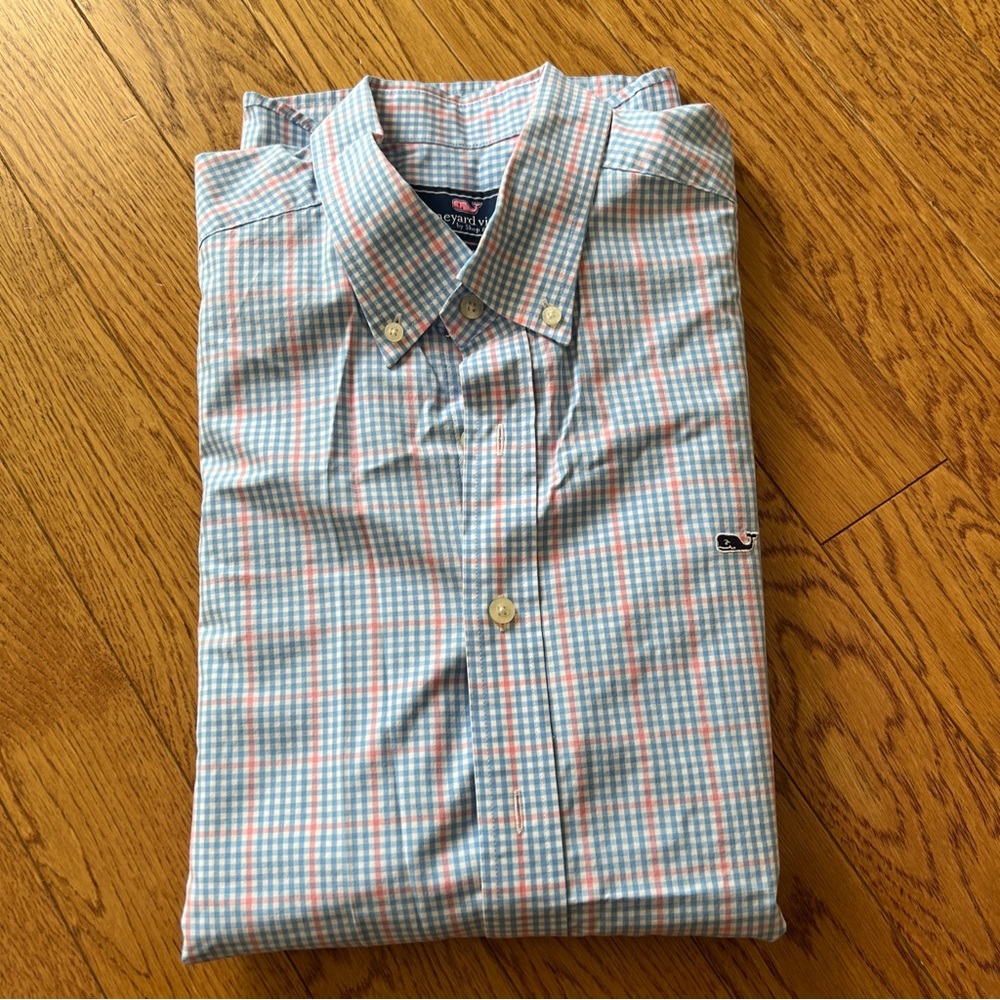 Men’s Vineyard Vines Slim Fit Whale Button Down Shirt blue/pink/white. Size L